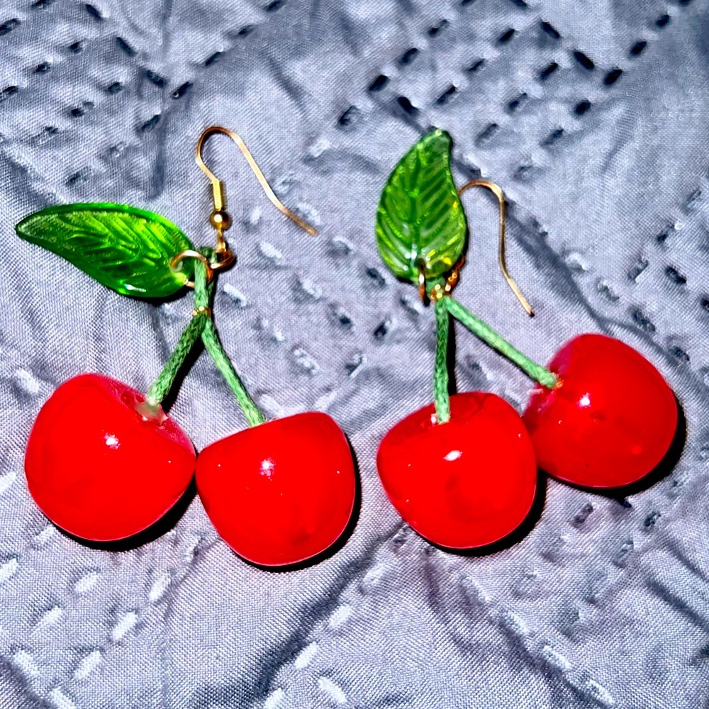 Cherry earrings! 🍒 so cute.. you won’t be sorry!